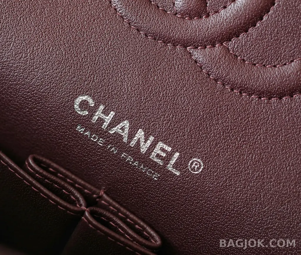샤넬 Chanel 클래식 플랩백 램스킨 미디움 ver.1 상세 이미지
