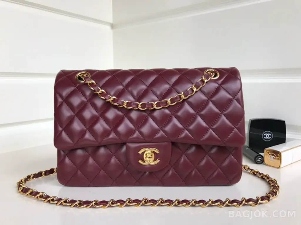 샤넬 Chanel 클래식 플랩백 램스킨 미디움 ver.1 상세 이미지