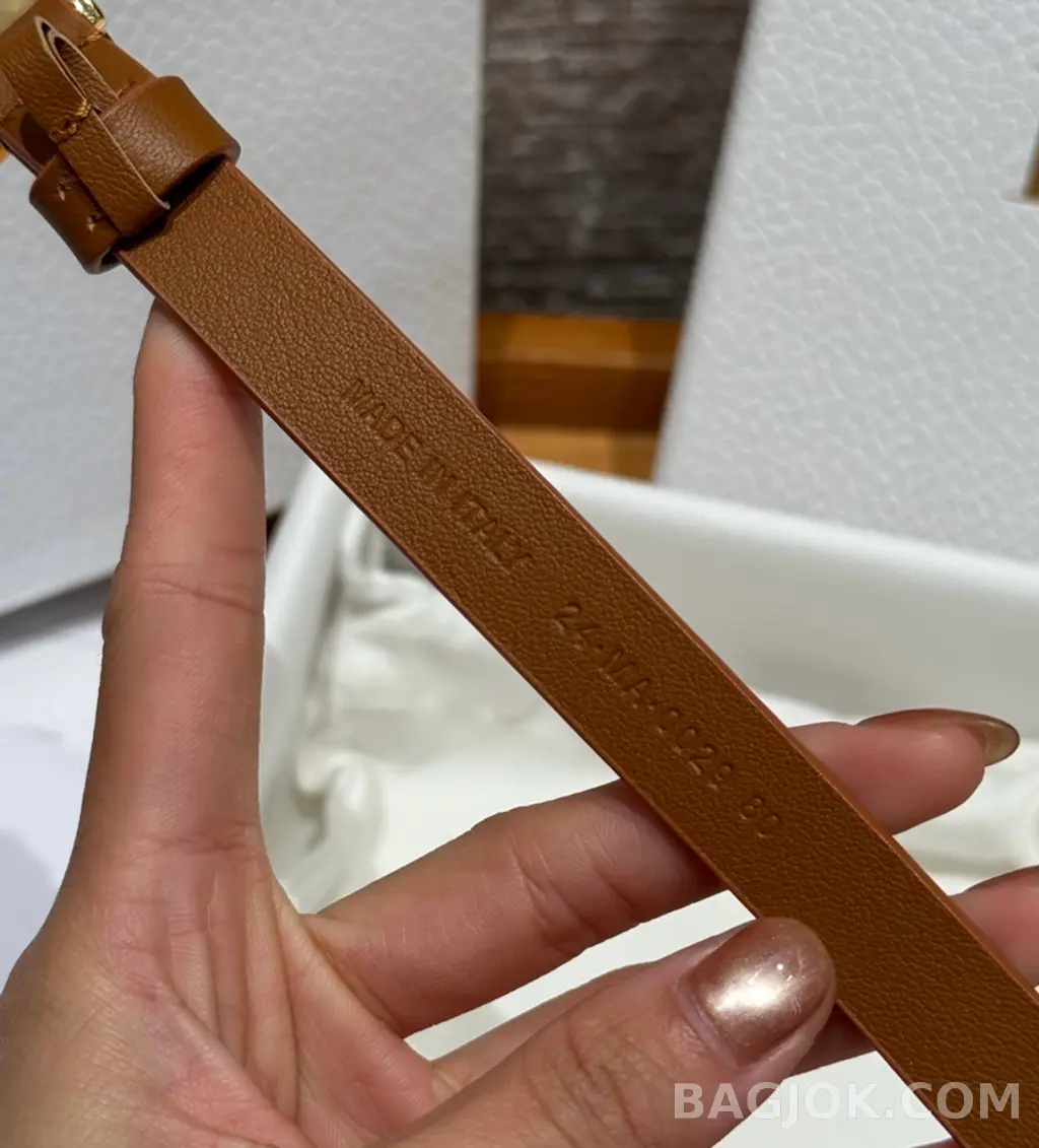 디올 디올 미스 디올 그래피티 소가죽 벨트 1.5cm 상세 이미지