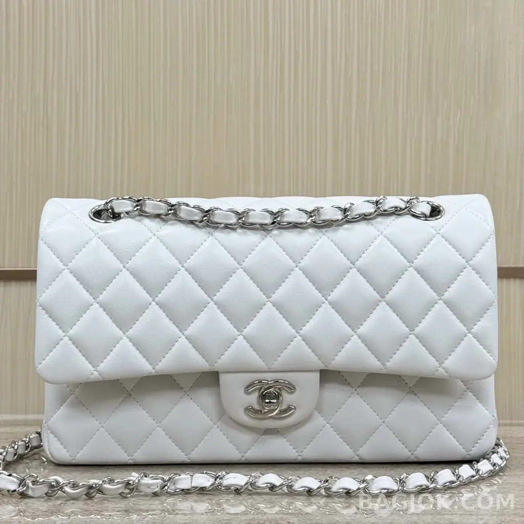 샤넬 Chanel 클래식 플랩백 램스킨 미디움 ver.1 상세 이미지