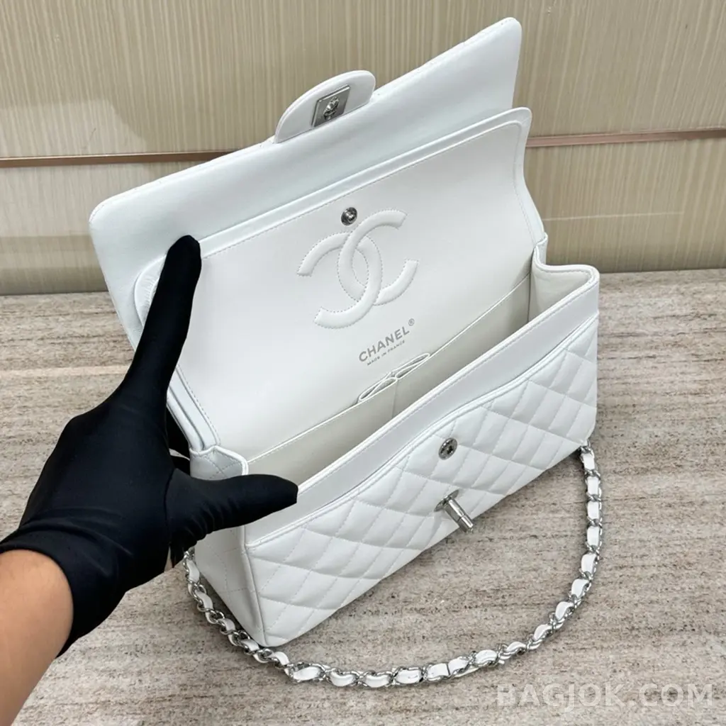샤넬 Chanel 클래식 플랩백 램스킨 미디움 ver.1 상세 이미지