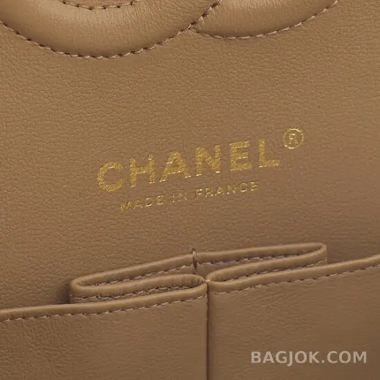 샤넬 Chanel 클래식 플랩백 램스킨 미디움 ver.2 상세 이미지