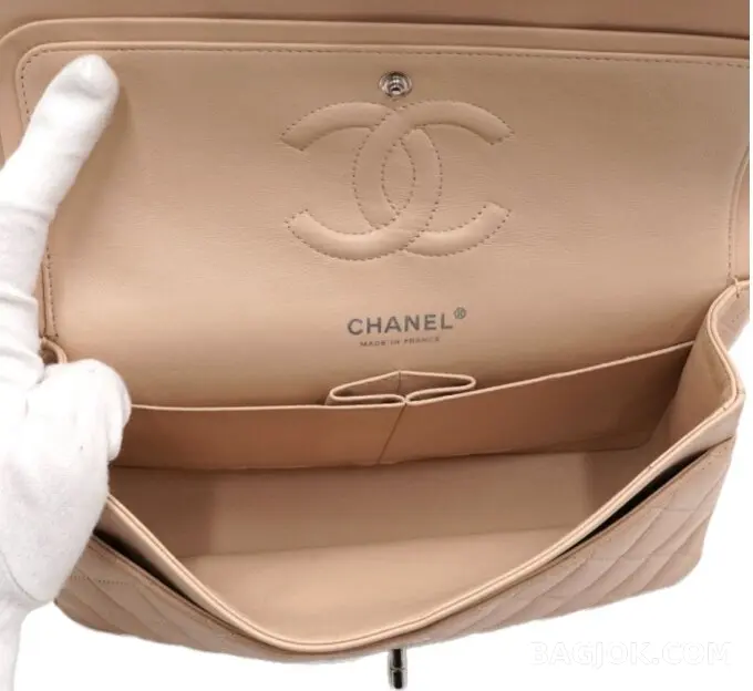 샤넬 Chanel 클래식 플랩백 램스킨 미디움 ver.2 상세 이미지