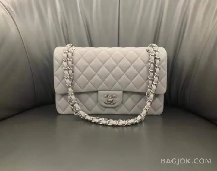 샤넬 Chanel 클래식 플랩백 램스킨 미디움 ver.2 상세 이미지