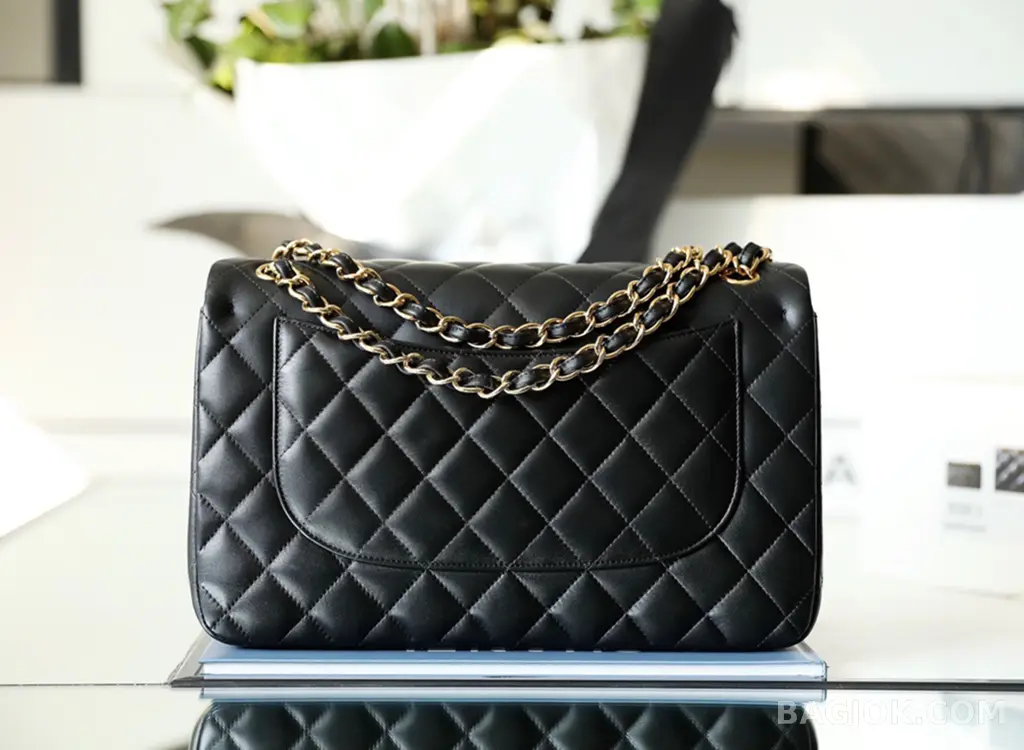 샤넬 Chanel 클래식 플랩백 램스킨 라지 ver.1 상세 이미지