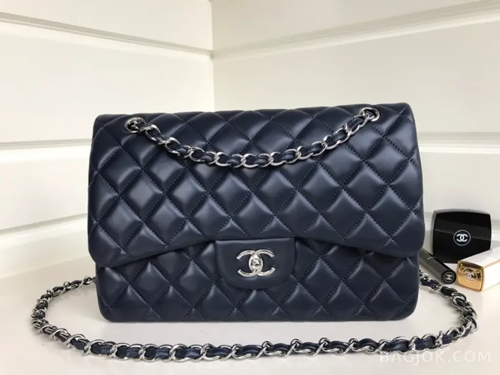 샤넬 Chanel 클래식 플랩백 램스킨 라지 ver.1 상세 이미지