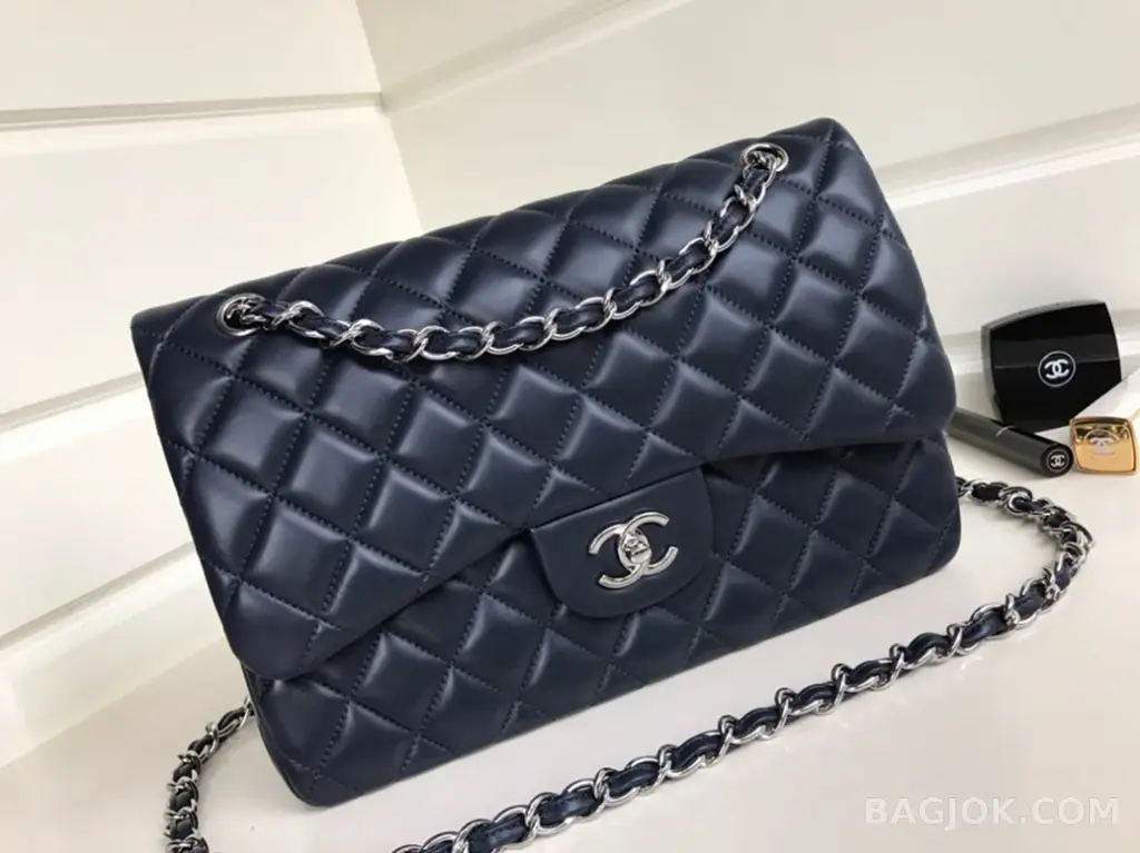 샤넬 Chanel 클래식 플랩백 램스킨 라지 ver.1 상세 이미지