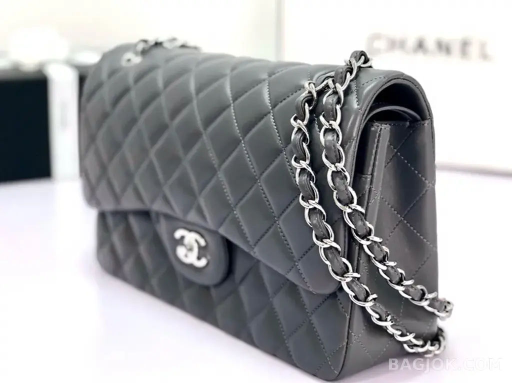샤넬 Chanel 클래식 플랩백 램스킨 라지 ver.1 상세 이미지