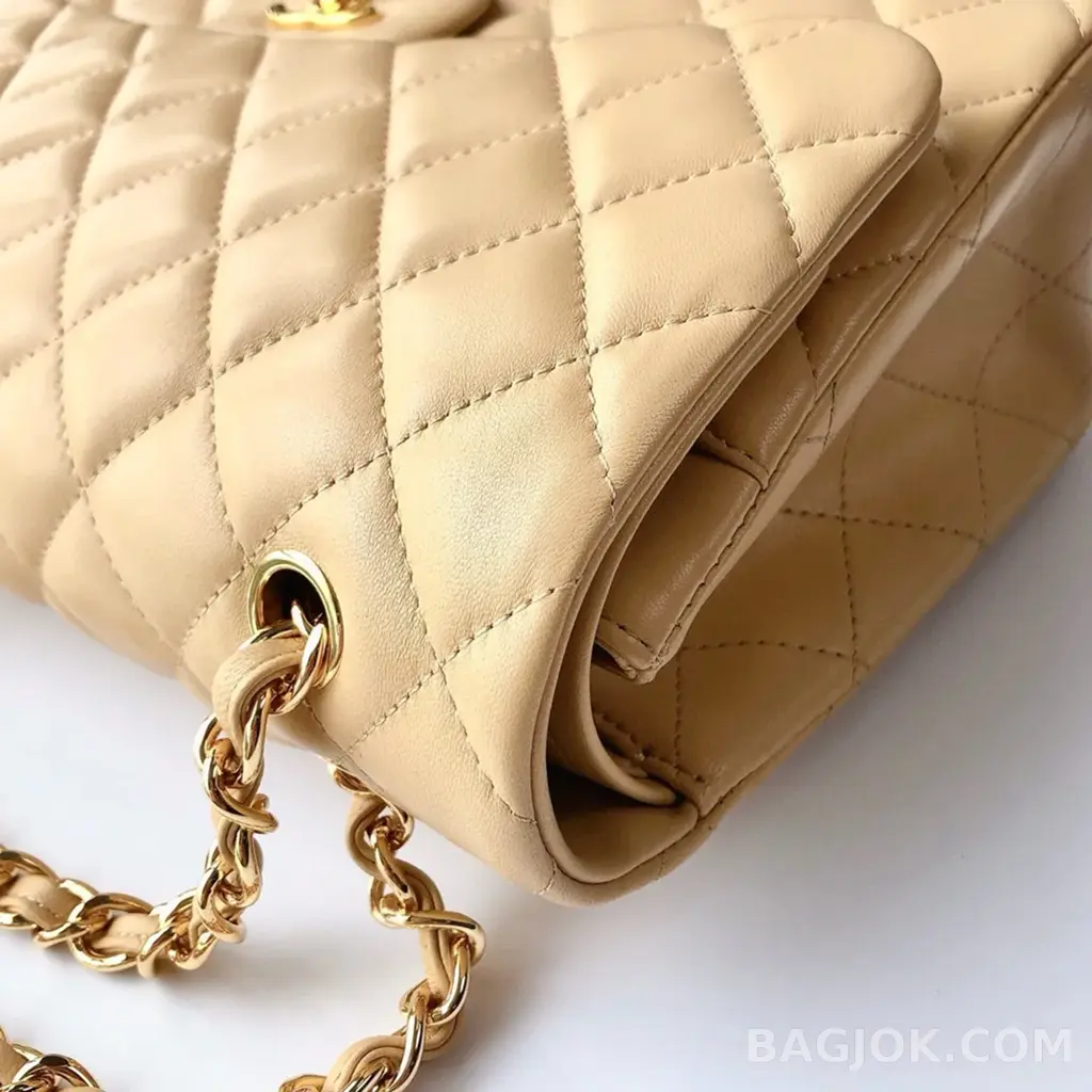 샤넬 Chanel 클래식 플랩백 램스킨 라지 ver.1 상세 이미지