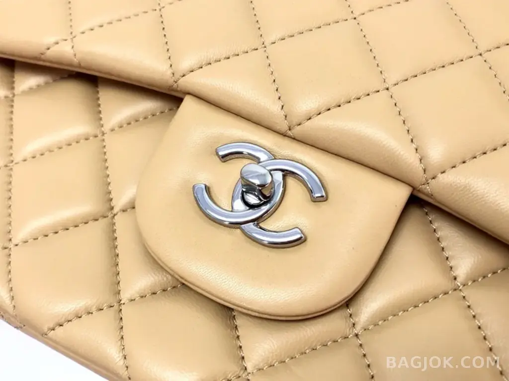 샤넬 Chanel 클래식 플랩백 램스킨 라지 ver.1 상세 이미지