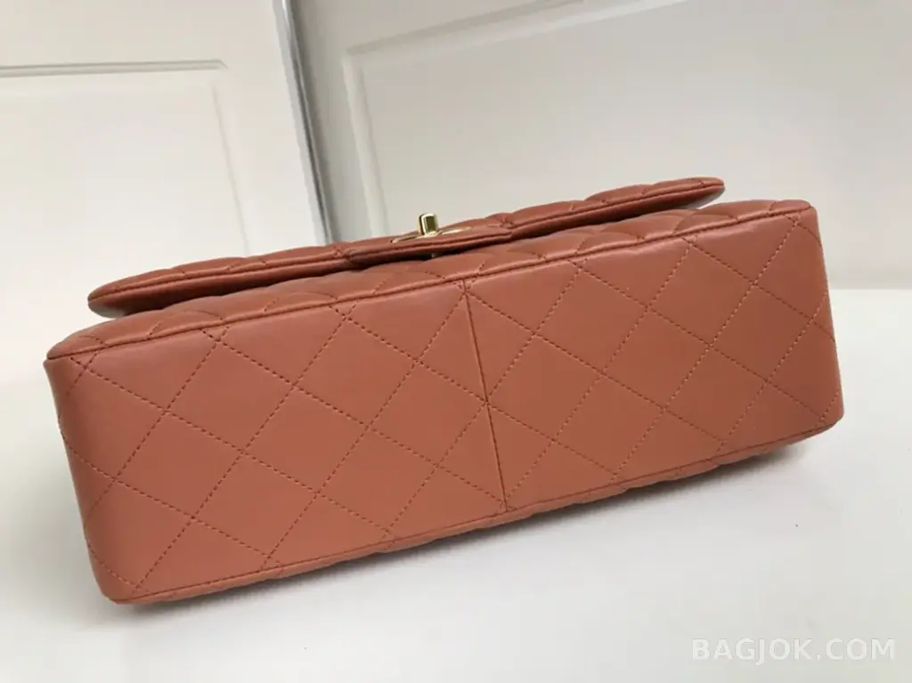 샤넬 Chanel 클래식 플랩백 램스킨 라지 ver.2 상세 이미지