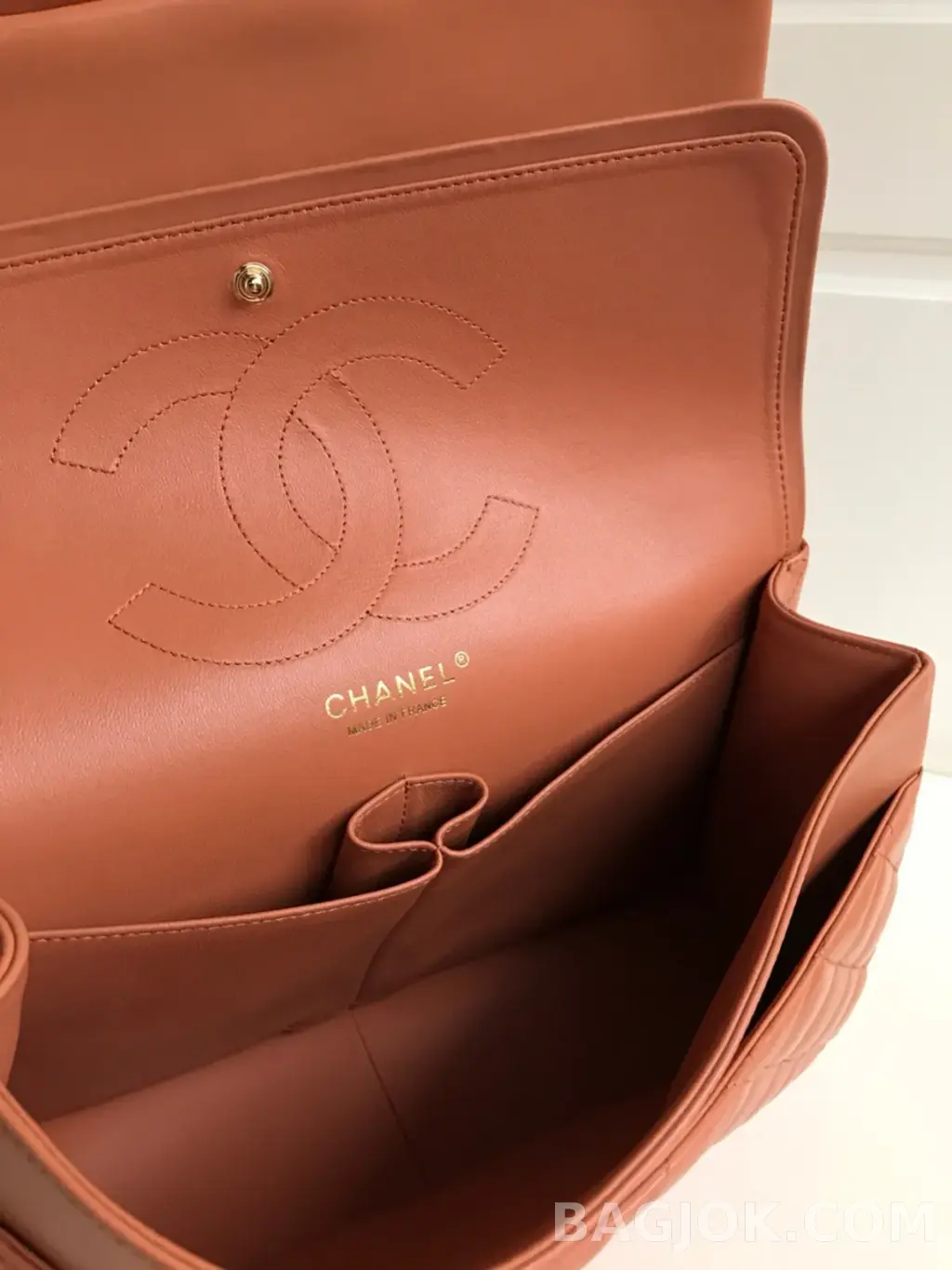 샤넬 Chanel 클래식 플랩백 램스킨 라지 ver.2 상세 이미지