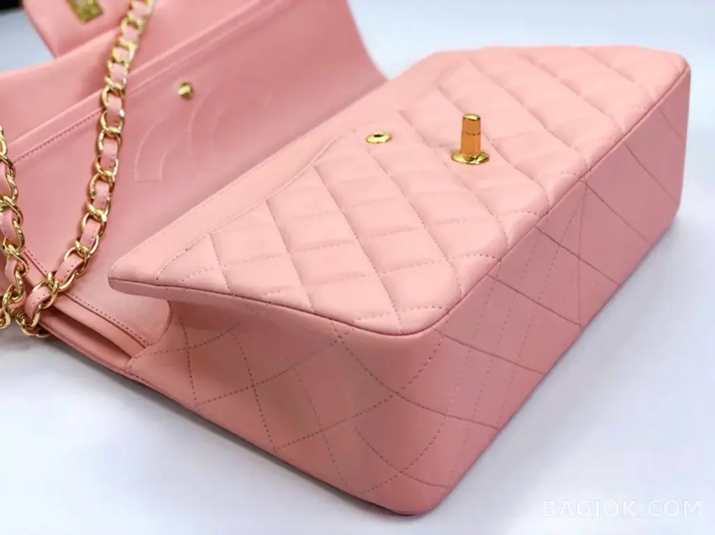 샤넬 Chanel 클래식 플랩백 램스킨 라지 ver.2 상세 이미지