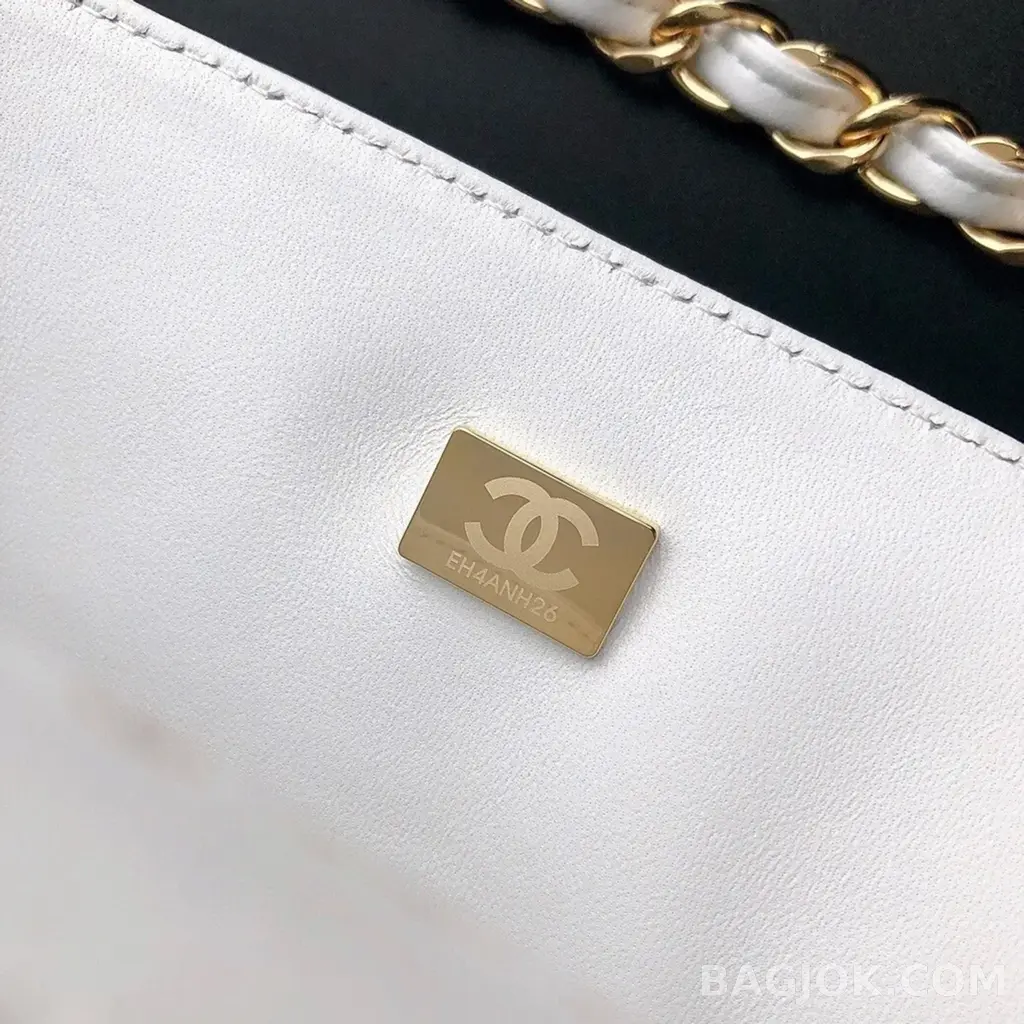 샤넬 Chanel 클래식 플랩백 램스킨 라지 ver.2 상세 이미지