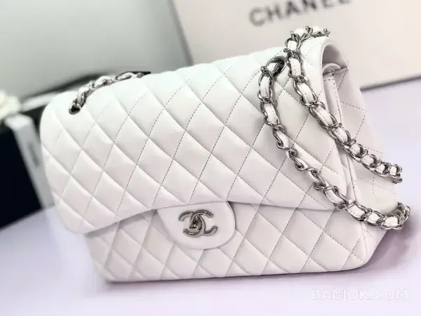샤넬 Chanel 클래식 플랩백 램스킨 라지 ver.2 상세 이미지