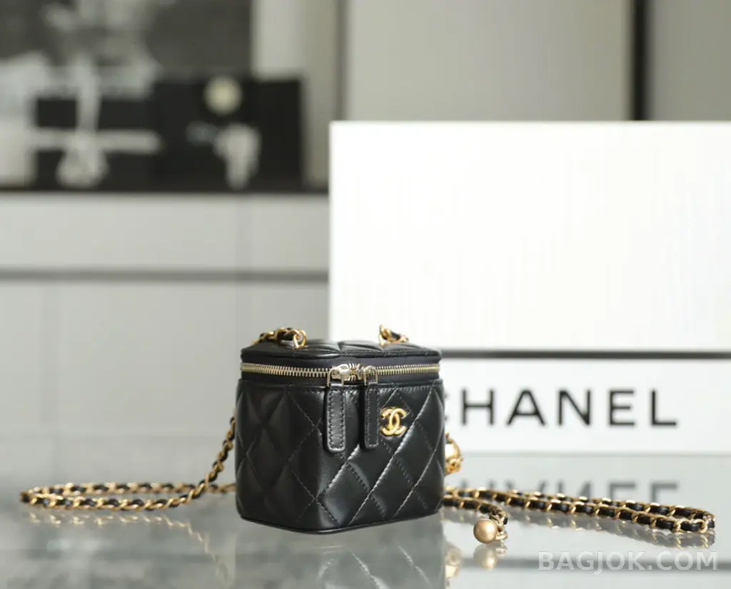 샤넬 Chanel 골드볼 미니 베니티 상세 이미지