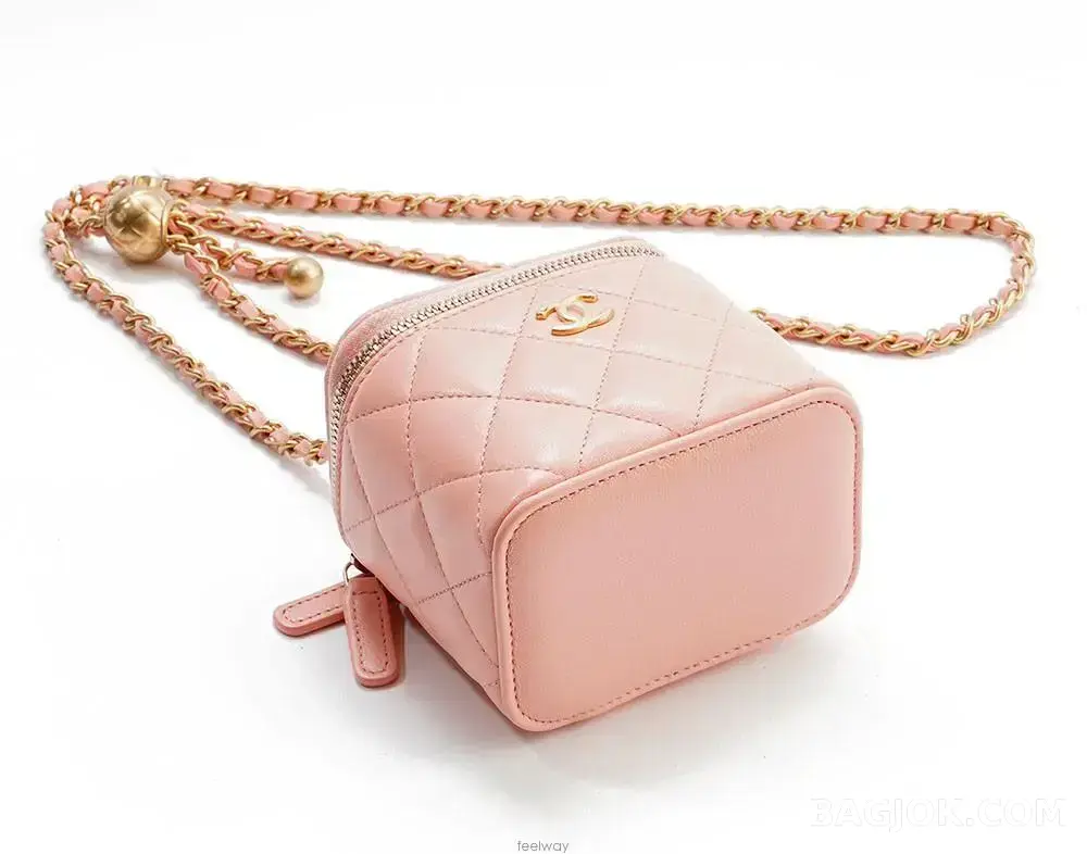 샤넬 Chanel 골드볼 미니 베니티 상세 이미지