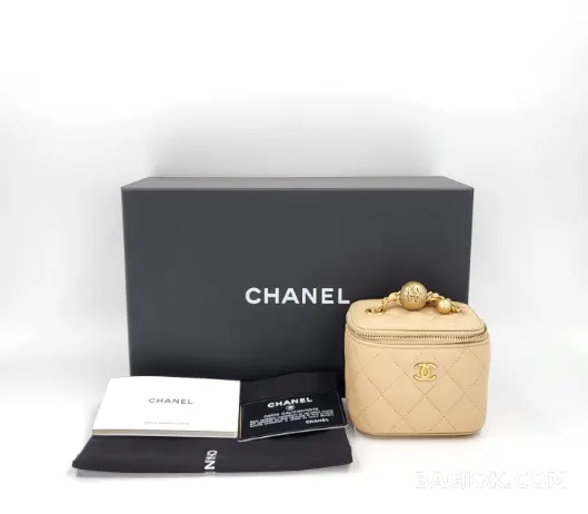 샤넬 Chanel 골드볼 미니 베니티 상세 이미지