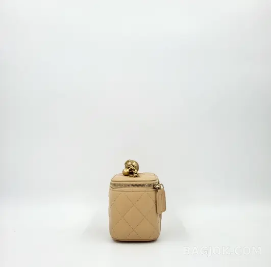 샤넬 Chanel 골드볼 미니 베니티 상세 이미지