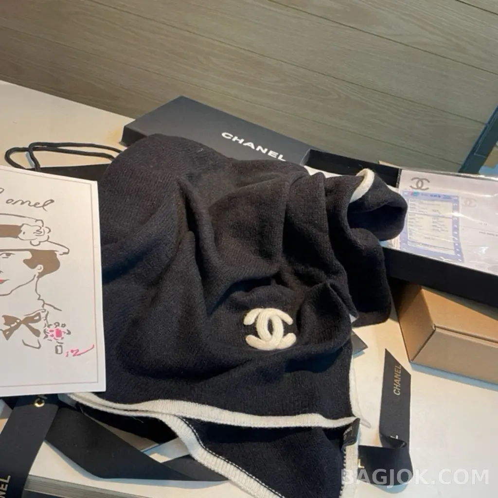 샤넬 샤넬 캐시미어 로고 니트 머플러 상세 이미지