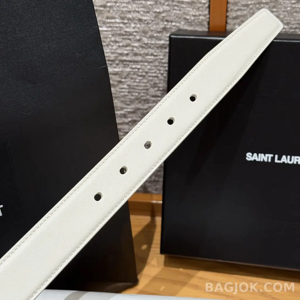 생로랑 생로랑 YSL 모노그램 레더 벨트 화이트 30mm 상세 이미지