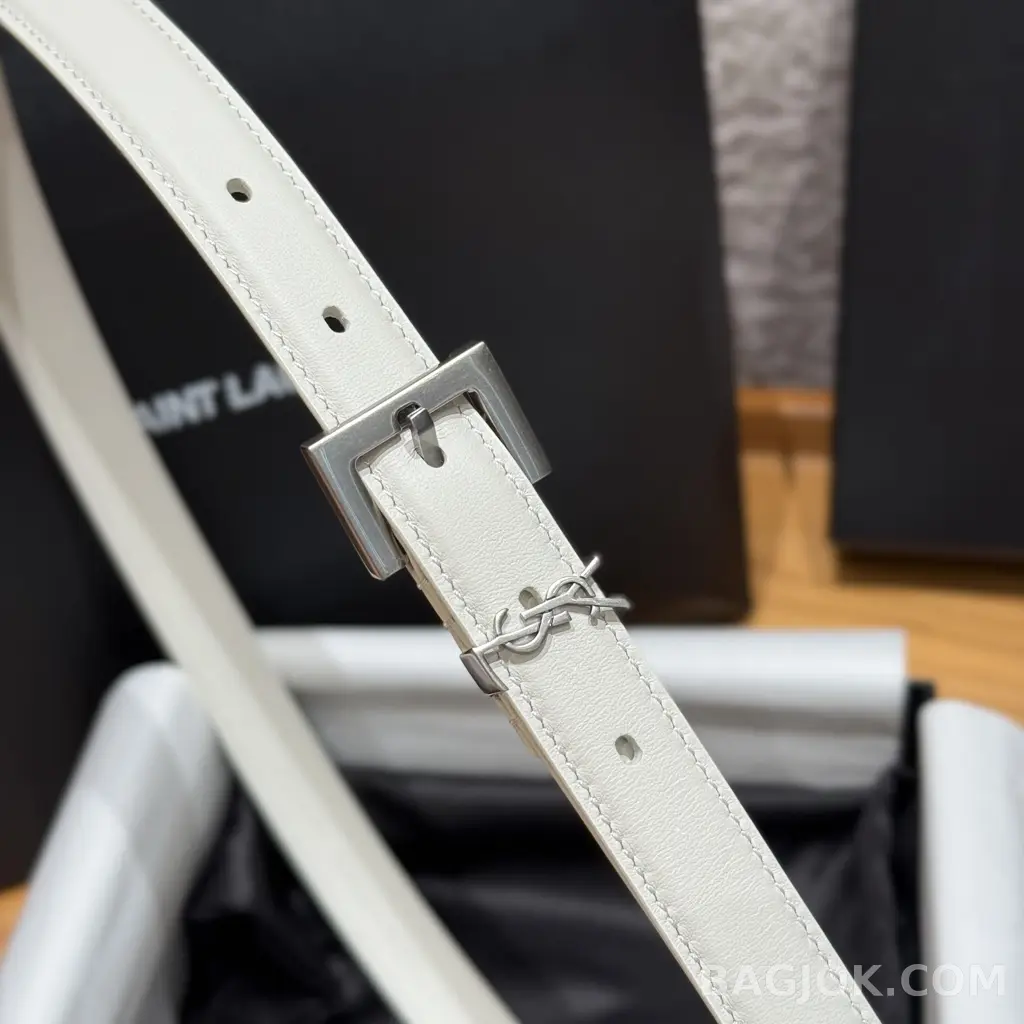 생로랑 생로랑 YSL 모노그램 레더 벨트 화이트 20mm 상세 이미지