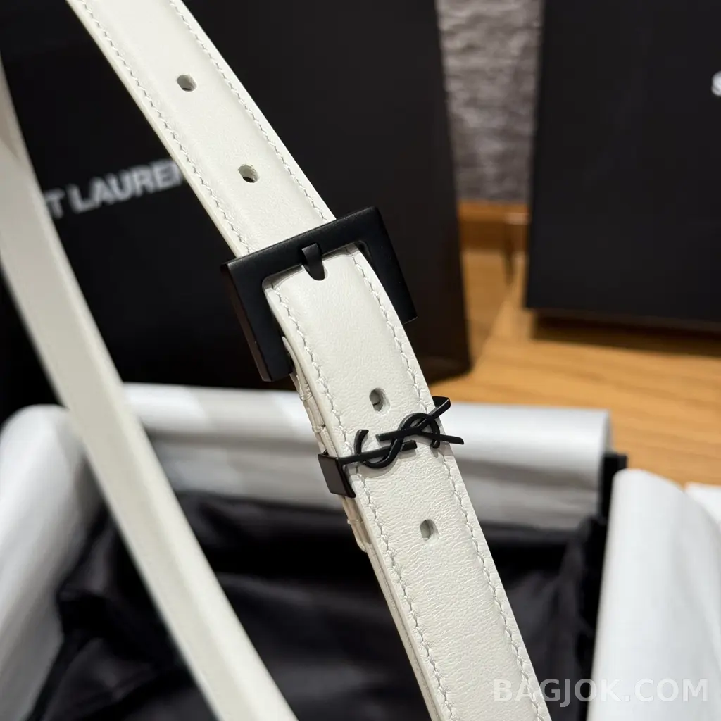 생로랑 생로랑 YSL 모노그램 레더 벨트 화이트 20mm 상세 이미지