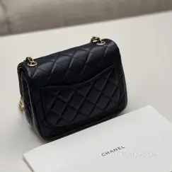 샤넬 Chanel 클래식 골드볼 플랩백 쁘띠삭 ver.1 상세 이미지