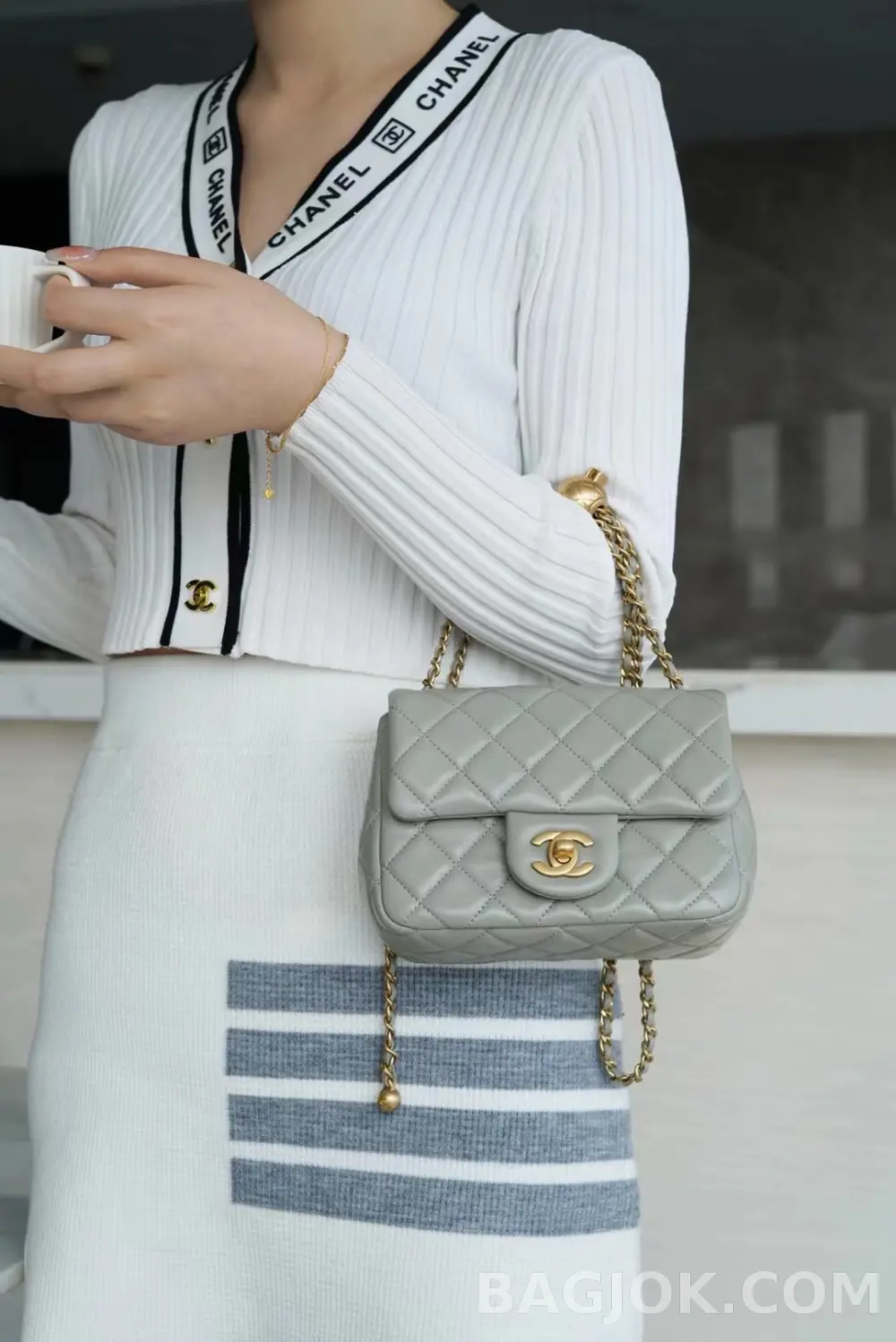 샤넬 Chanel 클래식 골드볼 플랩백 쁘띠삭 상세 이미지