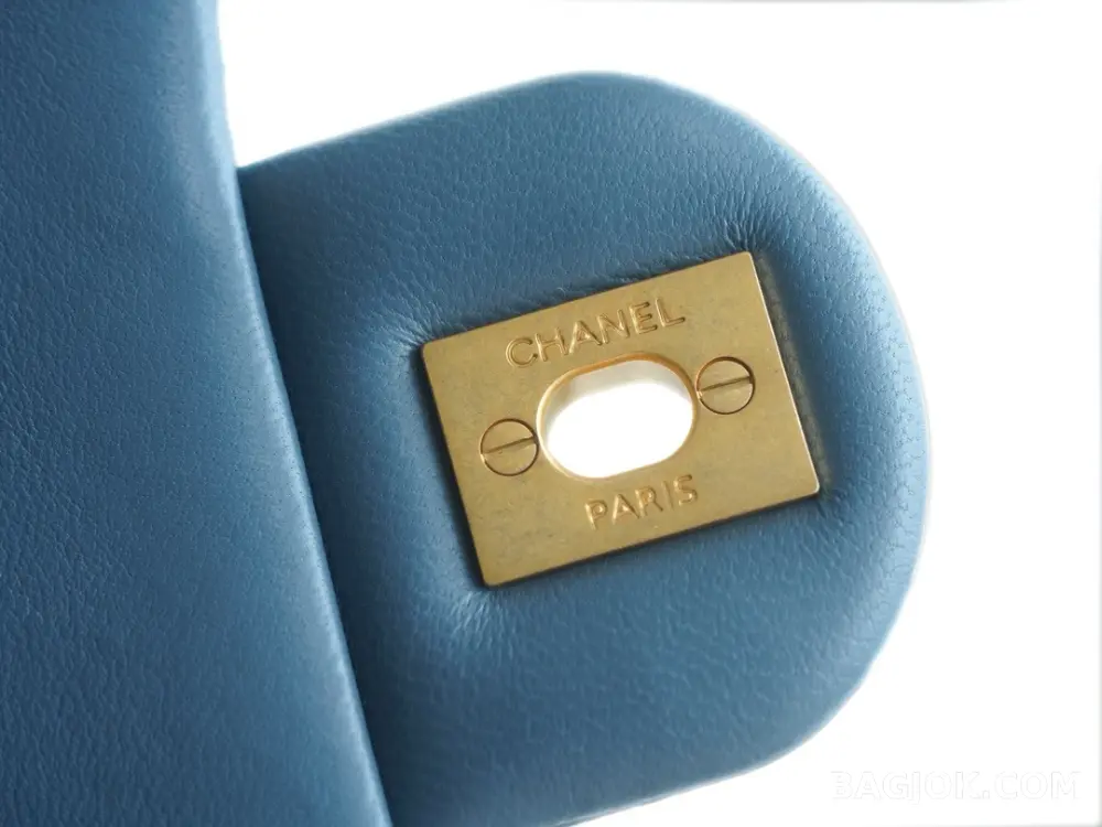 샤넬 Chanel 클래식 골드볼 플랩백 쁘띠삭 상세 이미지