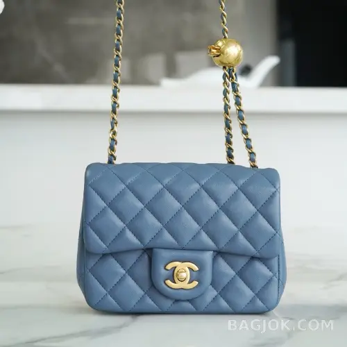 샤넬 Chanel 클래식 골드볼 플랩백 쁘띠삭 상세 이미지