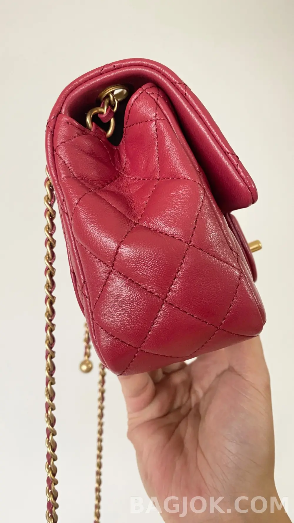 샤넬 Chanel 클래식 골드볼 플랩백 쁘띠삭 상세 이미지