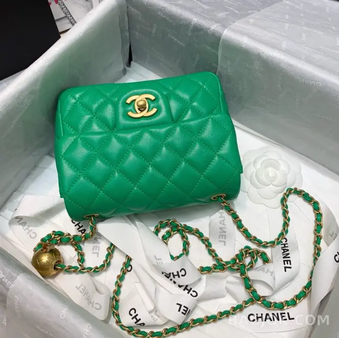 샤넬 Chanel 클래식 골드볼 플랩백 쁘띠삭 ver.2 상세 이미지