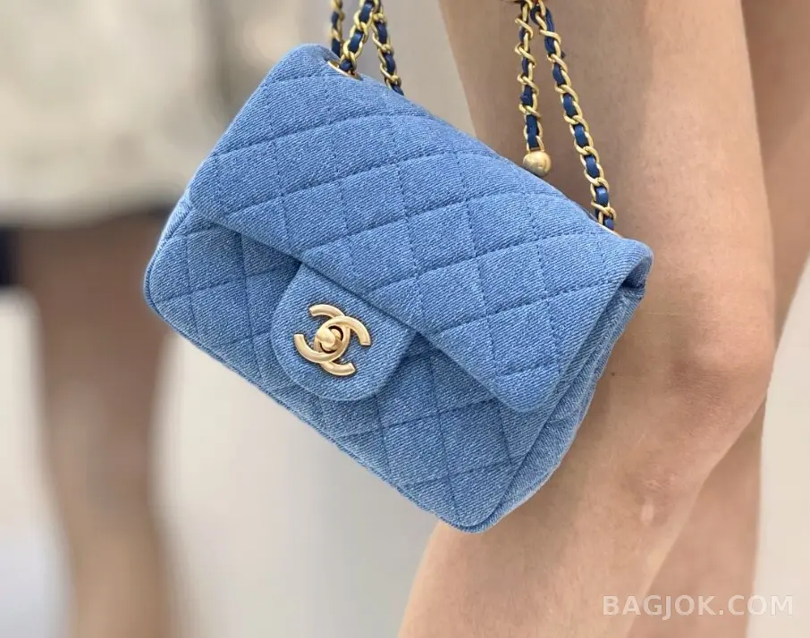 샤넬 Chanel 클래식 골드볼 플랩백 쁘띠삭 ver.3 상세 이미지