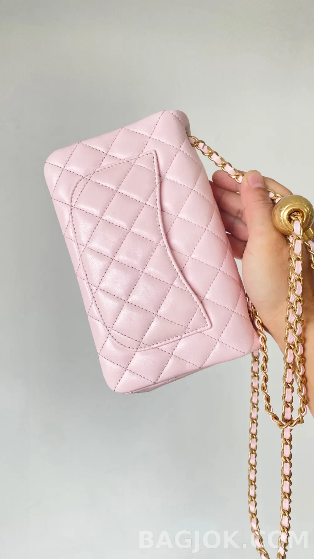 샤넬 Chanel 클래식 골드볼 뉴미니 플랩백 ver.1 상세 이미지