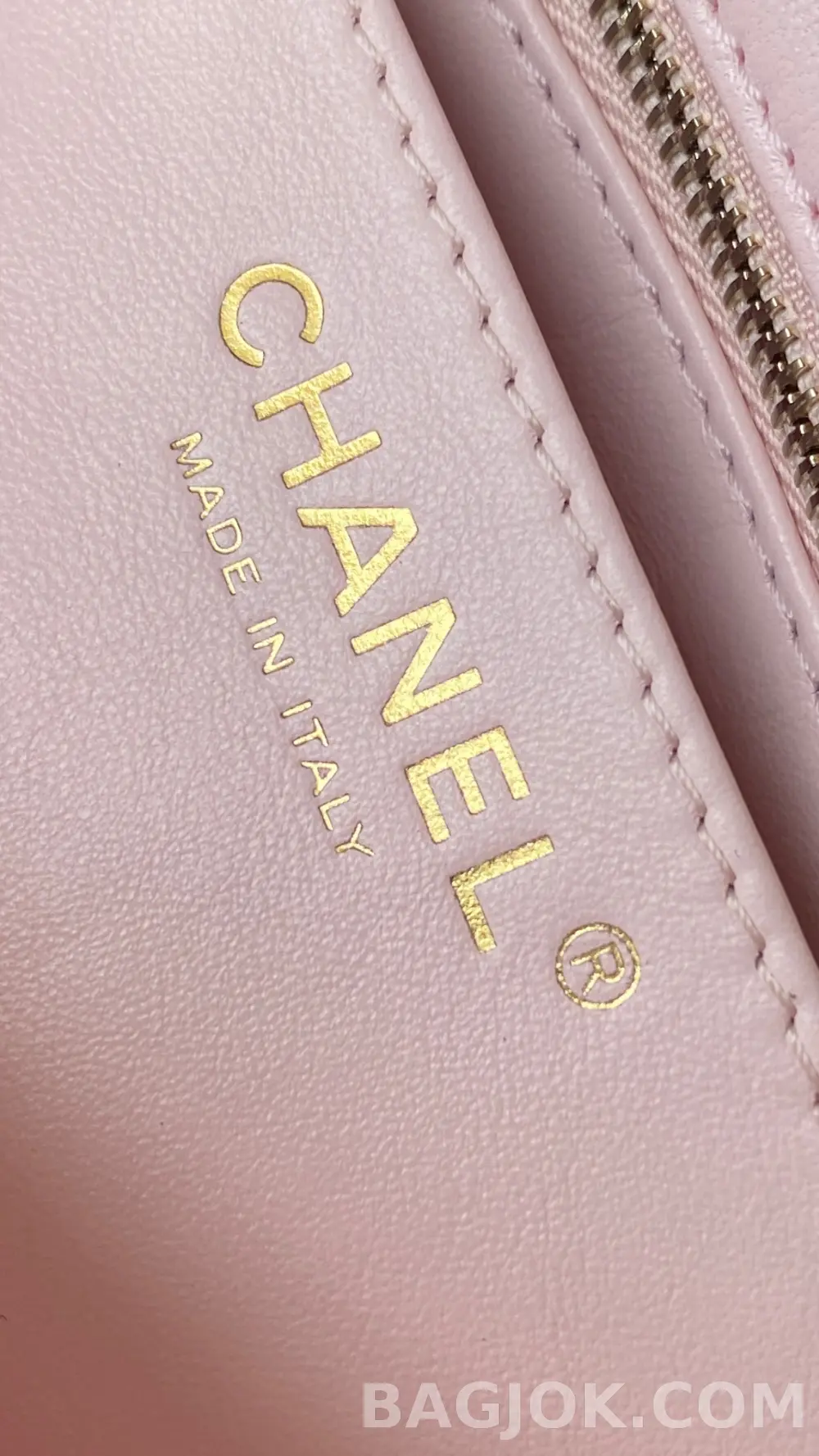 샤넬 Chanel 클래식 골드볼 뉴미니 플랩백 ver.1 상세 이미지