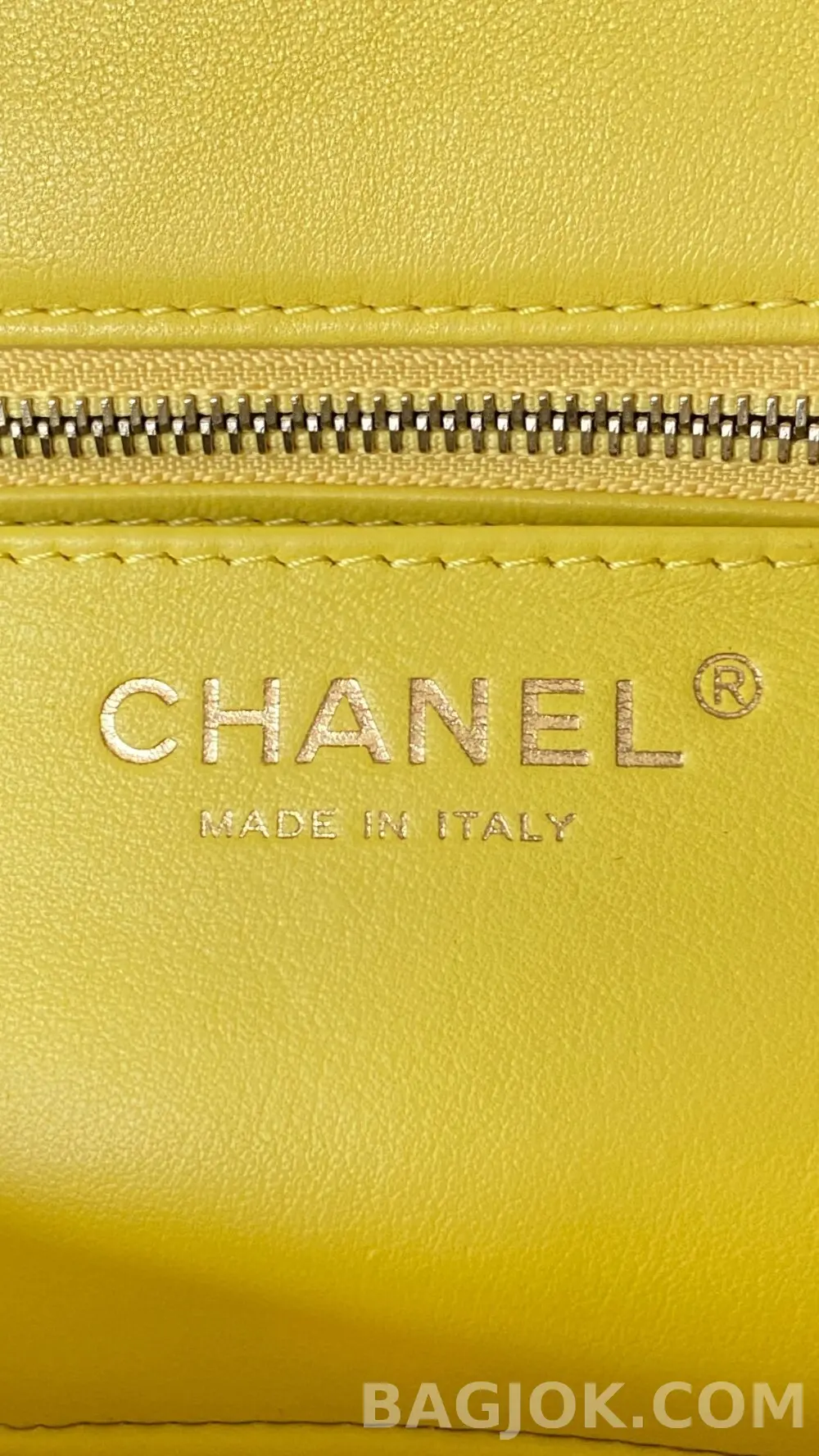 샤넬 Chanel 클래식 골드볼 뉴미니 플랩백 ver.1 상세 이미지
