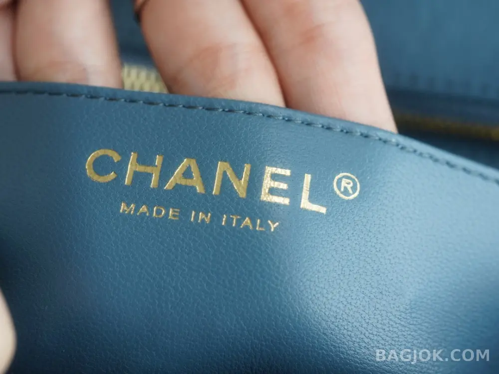 샤넬 Chanel 클래식 골드볼 뉴미니 플랩백 ver.1 상세 이미지