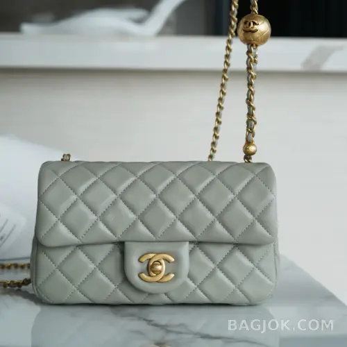 샤넬 Chanel 클래식 골드볼 뉴미니 플랩백 ver.1 상세 이미지