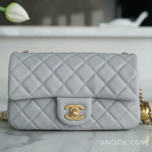 샤넬 Chanel 클래식 골드볼 뉴미니 플랩백 ver.1 상세 이미지