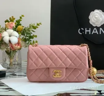 샤넬 Chanel 클래식 골드볼 뉴미니 플랩백 ver.2 상세 이미지