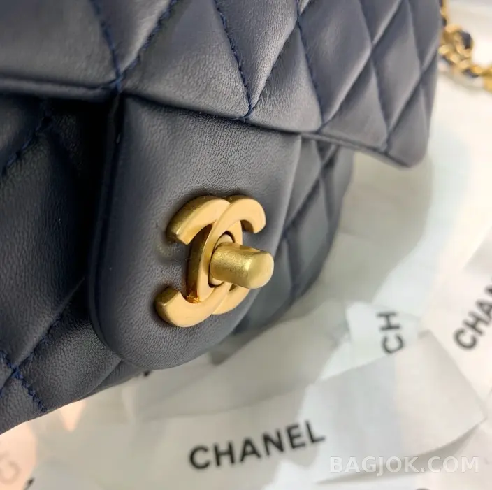 샤넬 Chanel 클래식 골드볼 뉴미니 플랩백 ver.2 상세 이미지