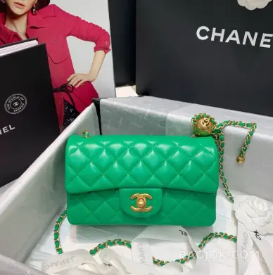 샤넬 Chanel 클래식 골드볼 뉴미니 플랩백 ver.2 상세 이미지