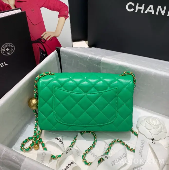샤넬 Chanel 클래식 골드볼 뉴미니 플랩백 ver.2 상세 이미지