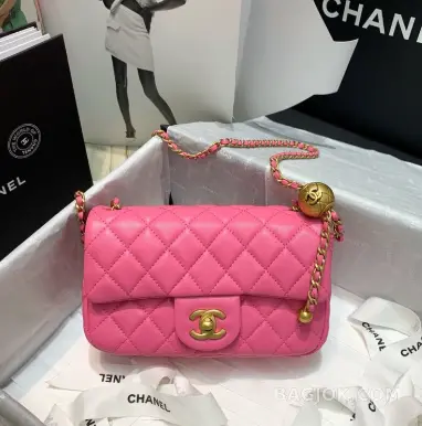 샤넬 Chanel 클래식 골드볼 뉴미니 플랩백 ver.2 상세 이미지