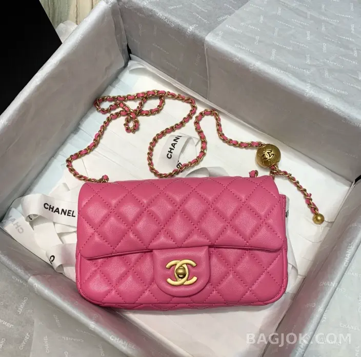 샤넬 Chanel 클래식 골드볼 뉴미니 플랩백 ver.2 상세 이미지