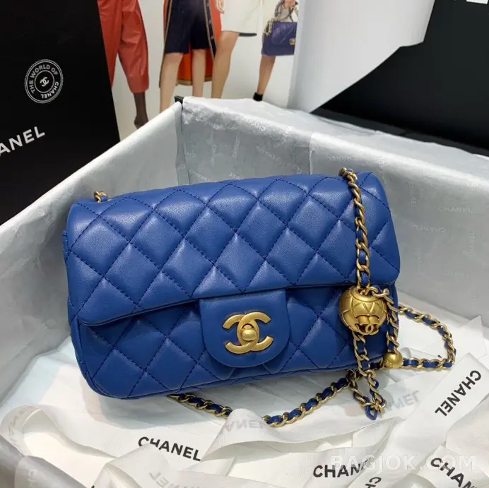 샤넬 Chanel 클래식 골드볼 뉴미니 플랩백 ver.2 상세 이미지