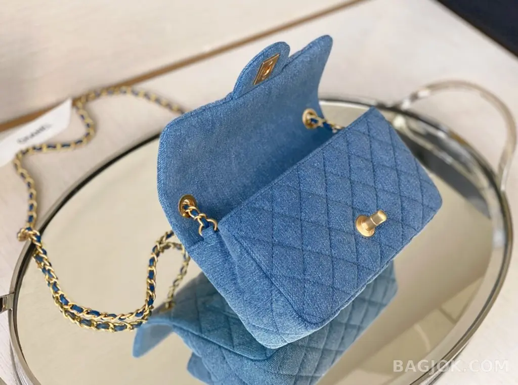 샤넬 Chanel 클래식 골드볼 뉴미니 플랩백 ver.2 상세 이미지