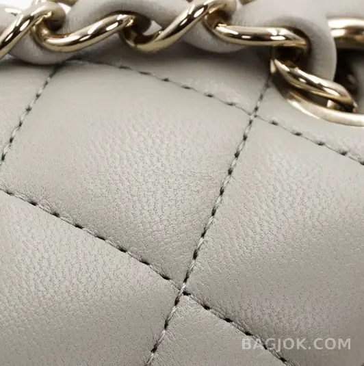 샤넬 Chanel 쁘띠삭 클래식 플랩백 램스킨 ver.1 상세 이미지