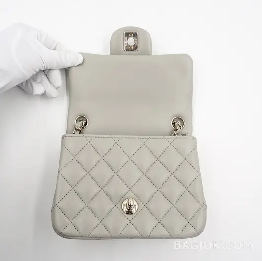 샤넬 Chanel 쁘띠삭 클래식 플랩백 램스킨 ver.1 상세 이미지